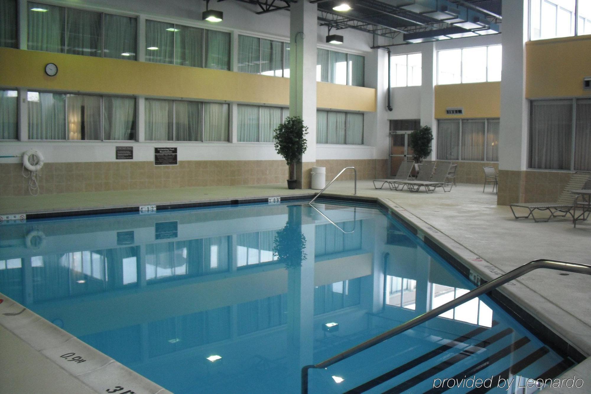 Quality & - Carrier Circle Hotel