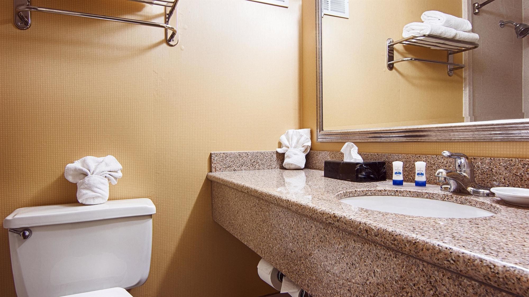 Quality & - Carrier Circle Hotel