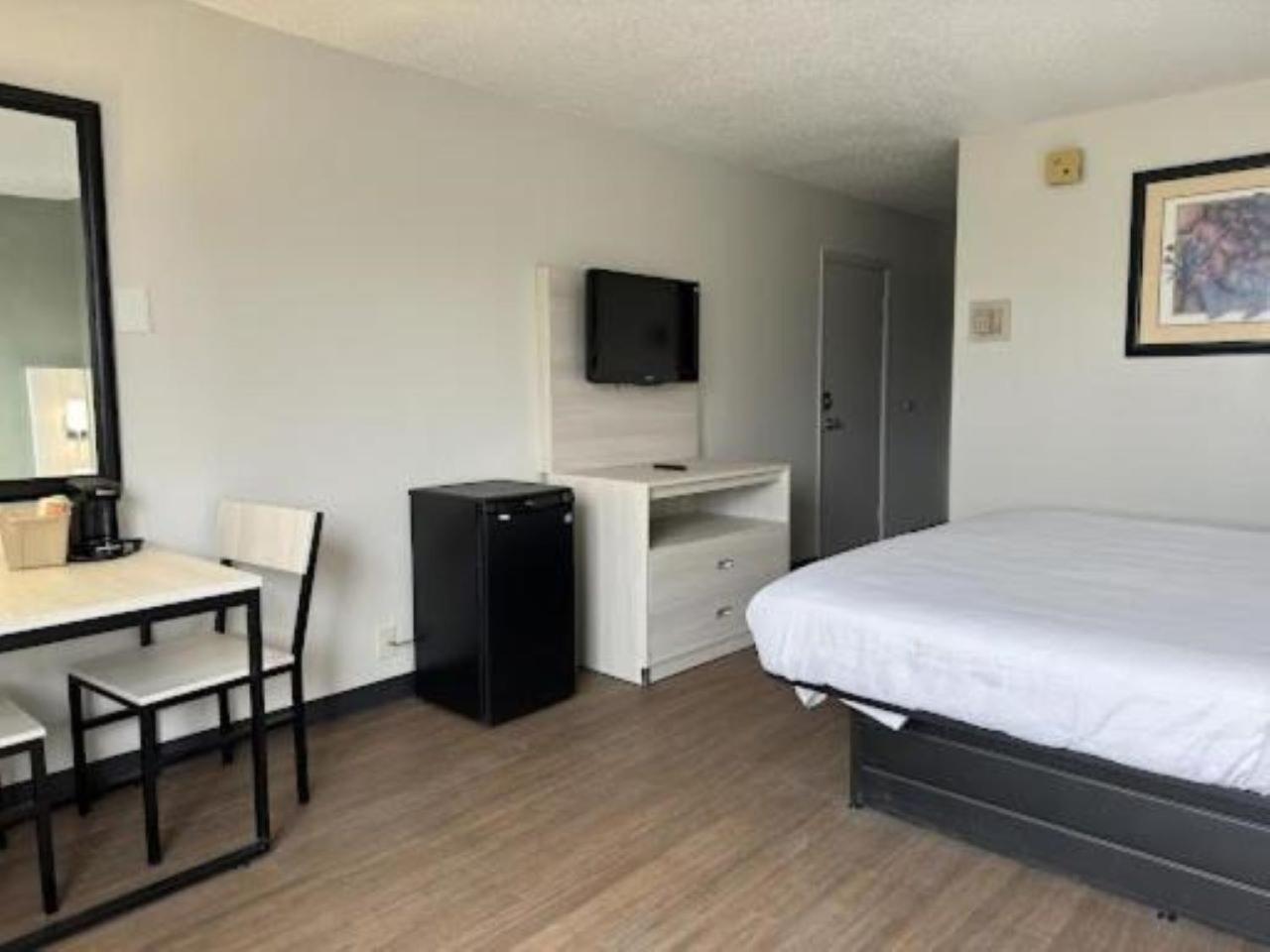 Hotel Quality & - Carrier Circle East Syracuse