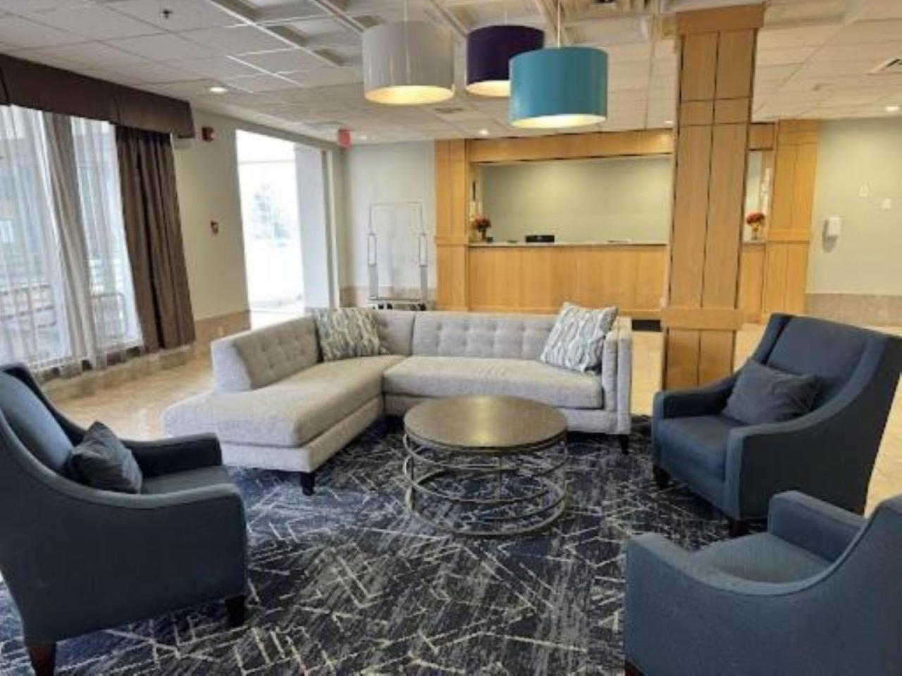 Quality & - Carrier Circle Hotel