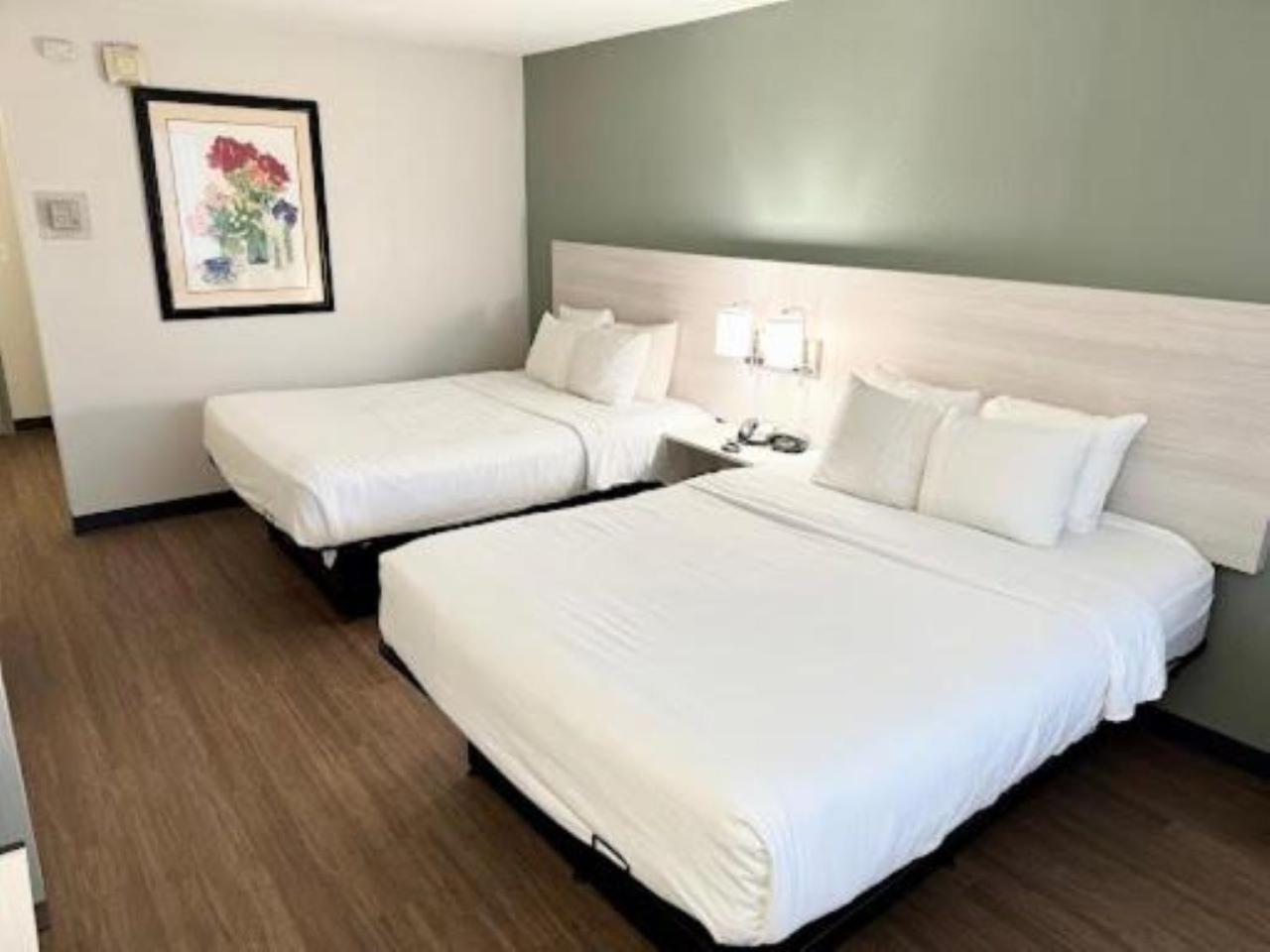 Quality & - Carrier Circle 3* East Syracuse